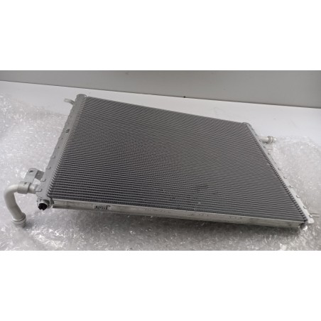 Radiateur De Refroidissement Du Moteur LAND ROVER LR133030 Pièce d'origine oem Radiateur De Refroidissement Du Moteur LAND ROVER LR133030 Pièce d'origine oem