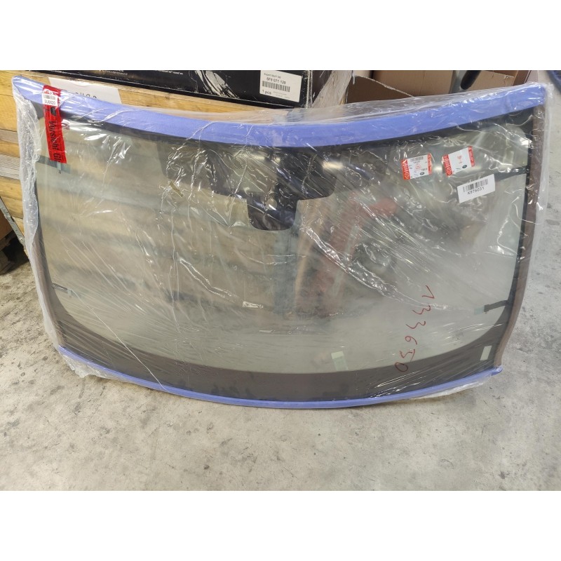 Pare-Brise JAGUAR T4A41922  Pièce d'origine oem