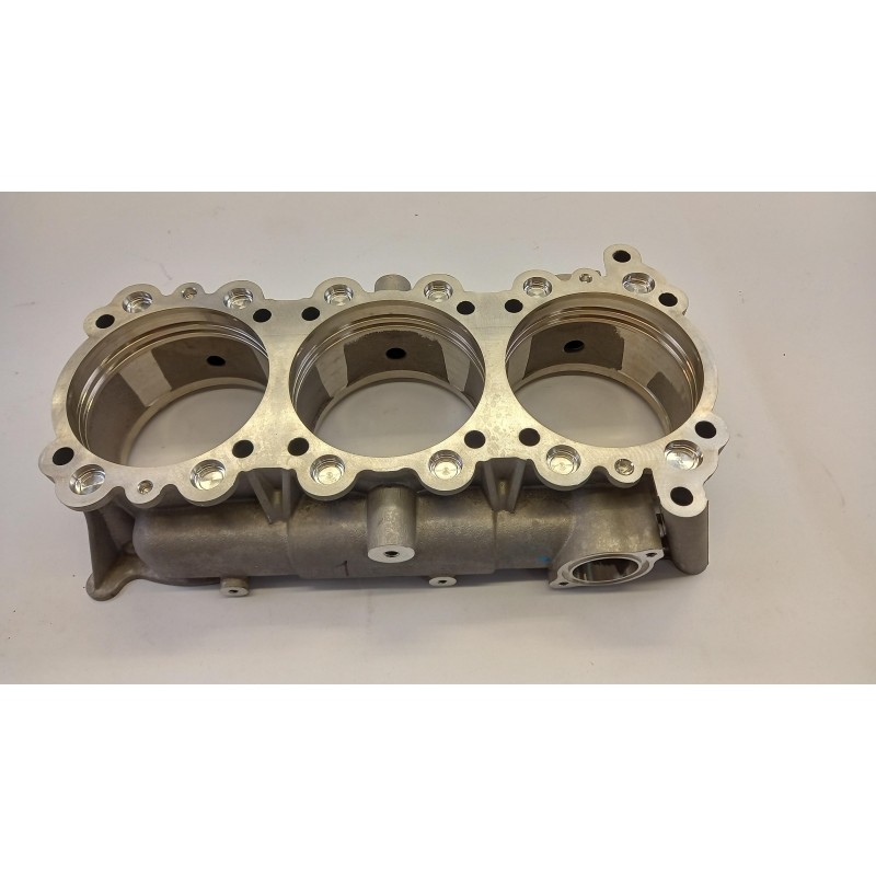 Culasse PORSCHE 99610131173  Pièce d'origine oem