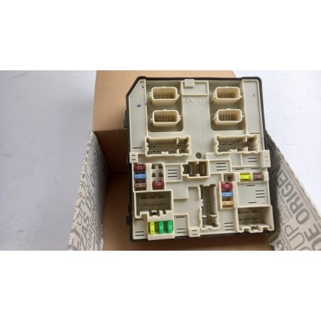 Pièces D''Auto RENAULT 284B68727R Pièce d'origine oem Pièces D''Auto RENAULT 284B68727R Pièce d'origine oem