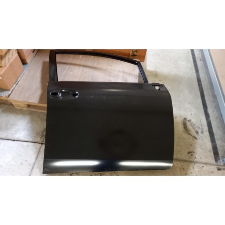 Pièces D''Auto TOYOTA 670010F020 Pièce d'origine oem Pièces D''Auto TOYOTA 670010F020 Pièce d'origine oem