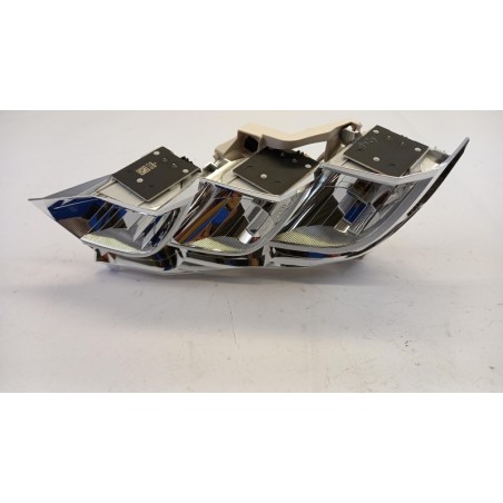 Pièces D''Auto TOYOTA 81130K0080 Pièce d'origine oem Pièces D''Auto TOYOTA 81130K0080 Pièce d'origine oem
