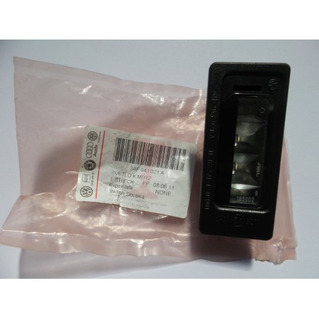 Eclairage De Plaque D''Immatriculation VAG 3AF943021A Pièce d'origine oem Eclairage De Plaque D''Immatriculation VAG 3AF943021A Pièce d'origine oem
