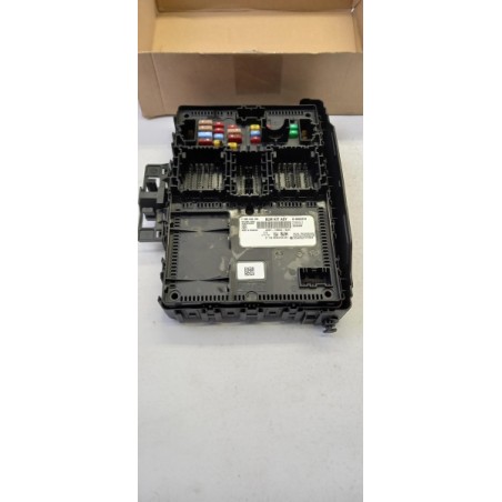 Pièces D''Auto FORD 2410953 Pièce d'origine oem Pièces D''Auto FORD 2410953 Pièce d'origine oem
