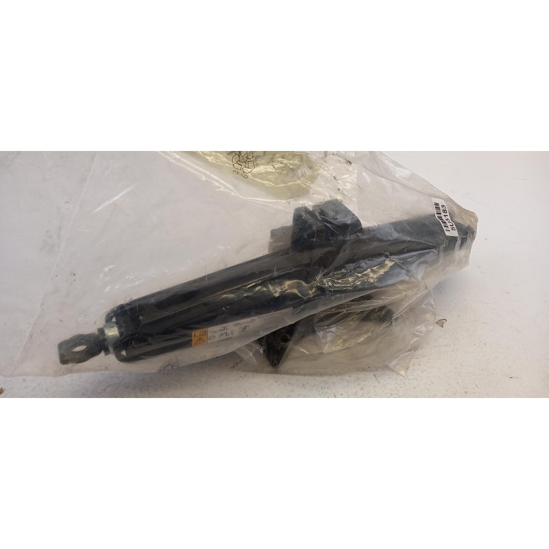 Pièces D''Auto RENAULT 995506UA1A  Pièce d'origine oem