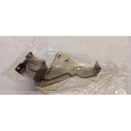Support MAZDA GAY188C00  Pièce d'origine oem