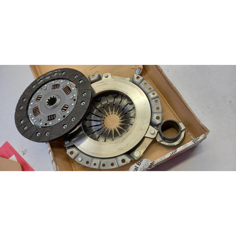 Kit D''Embrayage BMW 21211223572 1223572 Pièce d'origine oem