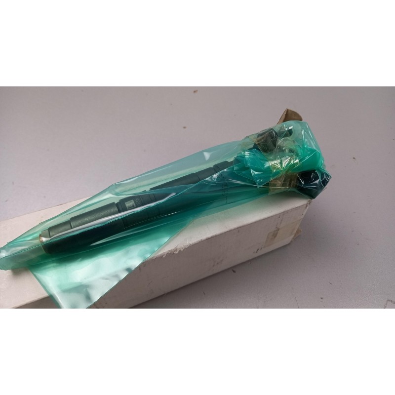 Buse D''Injecteur PORSCHE 95511003500  Pièce d'origine oem