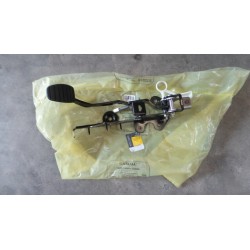 Pédale De Frein RENAULT 8200155989  Pièce d'origine oem