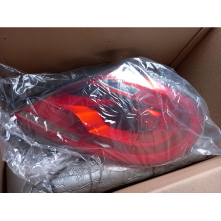 Feu Arrière VAG 5C5945096H Pièce d'origine oem Feu Arrière VAG 5C5945096H Pièce d'origine oem