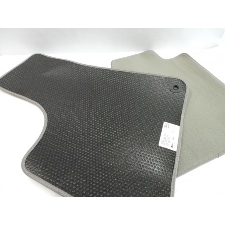 Ensemble De Tapis De Sol VAG 8P1863691QJR  Pièce d'origine oem