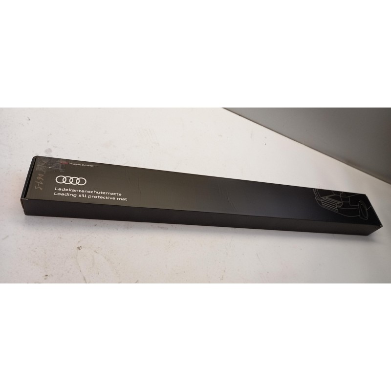 Tapis Pour Le Compartiment À Bagages VAG 8X0061190  Pièce d'origine oem