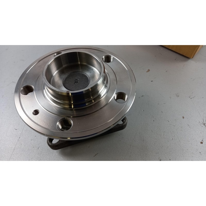 Moyeu De Roue VOLVO 9173872  Pièce d'origine oem