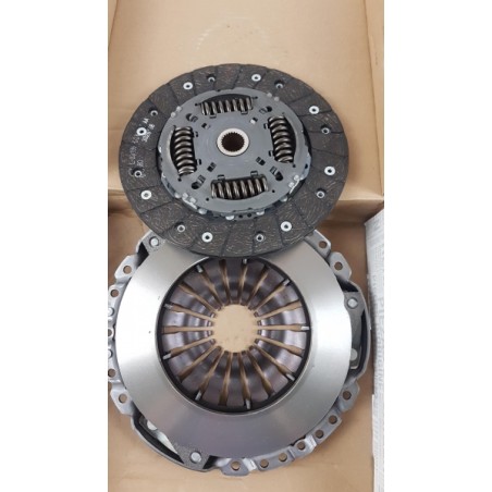 Kit D''Embrayage RENAULT 302050831R  Pièce d'origine oem