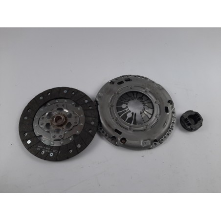 Kit D''Embrayage VAG 038198141P  Pièce d'origine oem