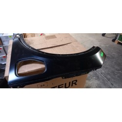 Aile VOLVO 32277012  Pièce d'origine oem