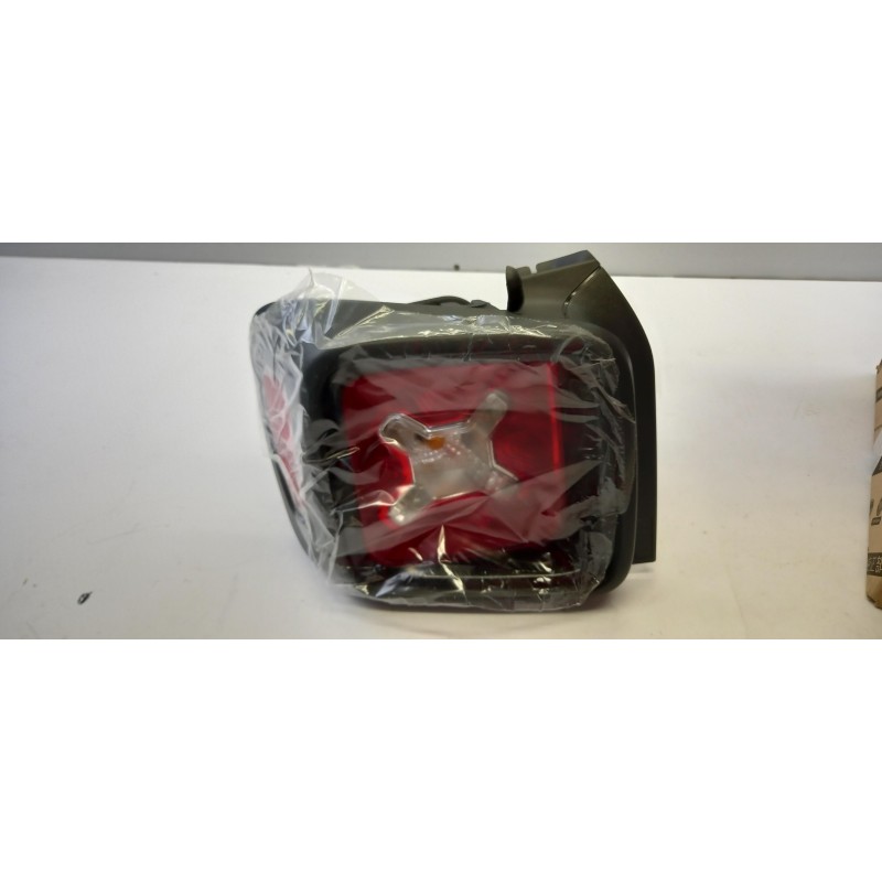 Feu Arrière FIAT GROUP K68429908AA  Pièce d'origine oem