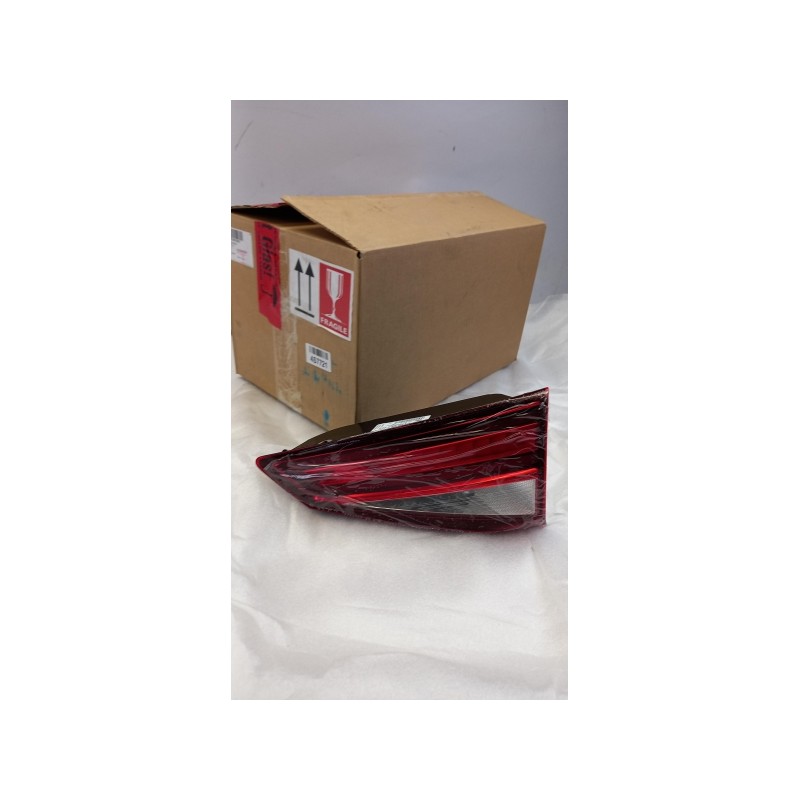 Feu Arrière VAG 575945308D  Pièce d'origine oem