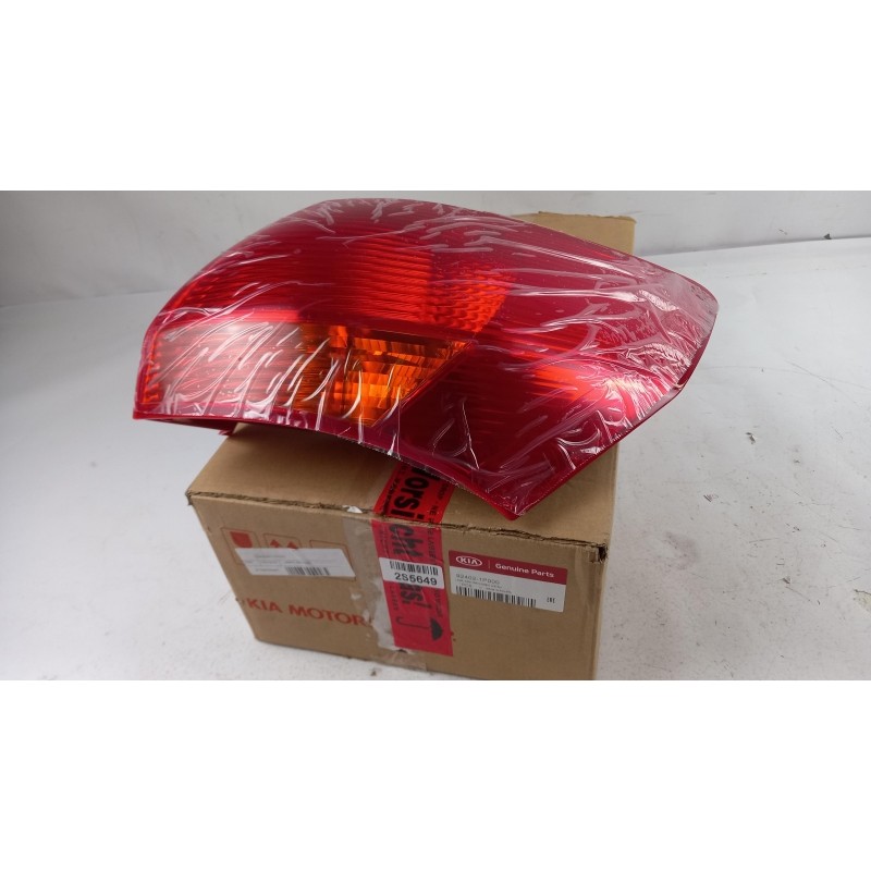 Lumière De Queue HYUNDAI/KIA 924021P000  Pièce d'origine oem