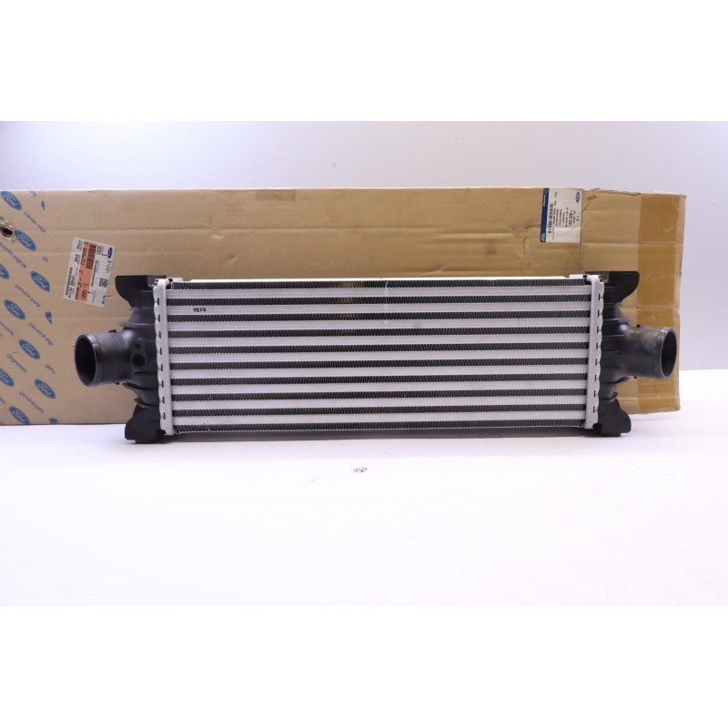 Intercooler De Turbocompresseur FORD 1823031 CC119L440AE Pièce d'origine oem