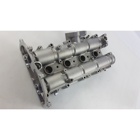 Couvre Culasse VAG 03C103475CD  Pièce d'origine oem