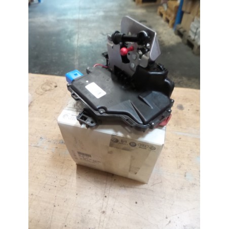 Serrure De Porte VAG 4E1837016  Pièce d'origine oem