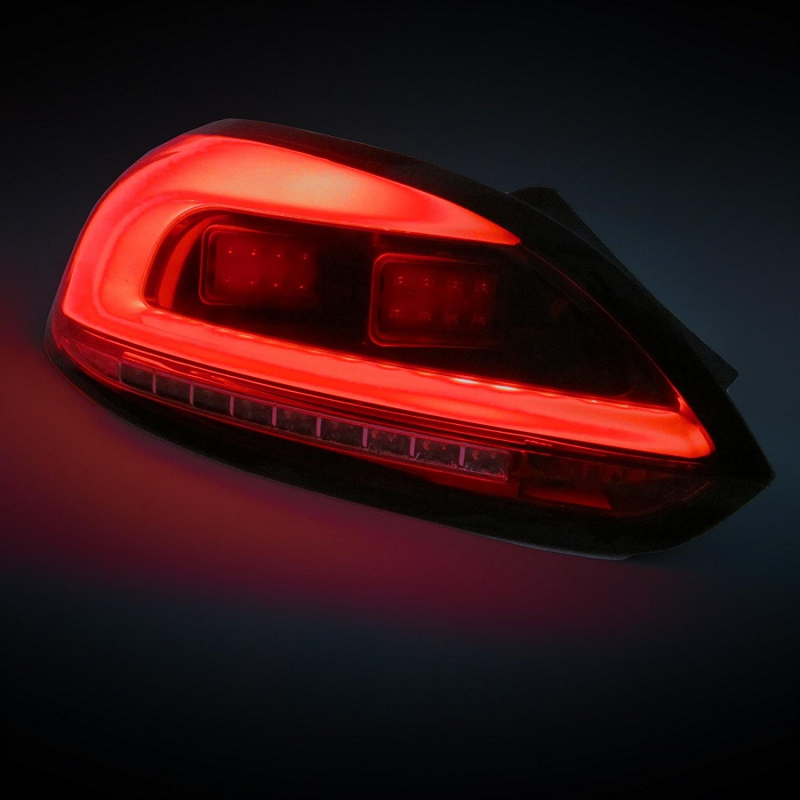Feux arrière LED BAR rouge/fumé Volkswagen Scirocco (2008-2015) Feux arrière LED BAR rouge/fumé Volkswagen Scirocco (2008-2015)