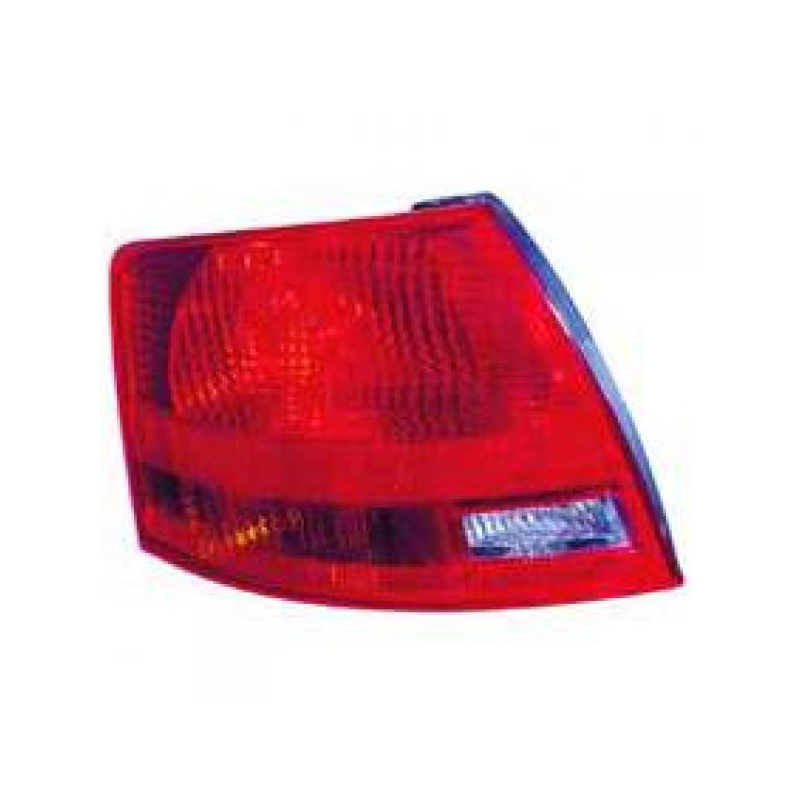 Feu arrière gauche Audi A4