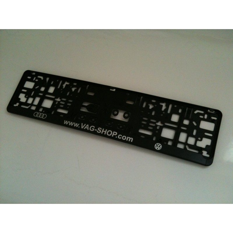 Support de plaque Allemande personnalisé (x2) Support de plaque Allemande personnalisé (x2)