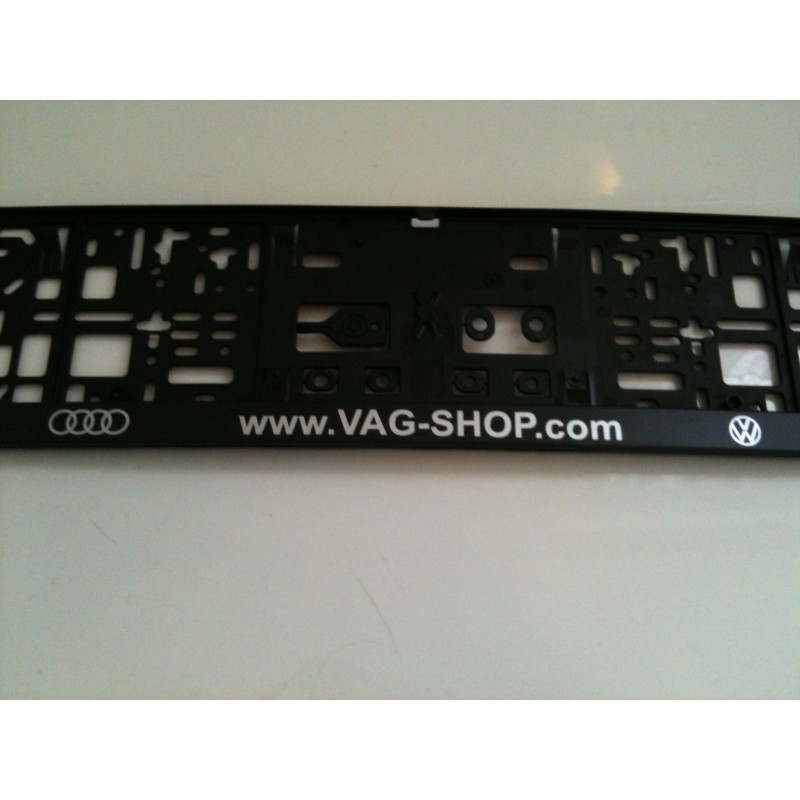 Support de plaque Allemande personnalisé (x2) Support de plaque Allemande personnalisé (x2)