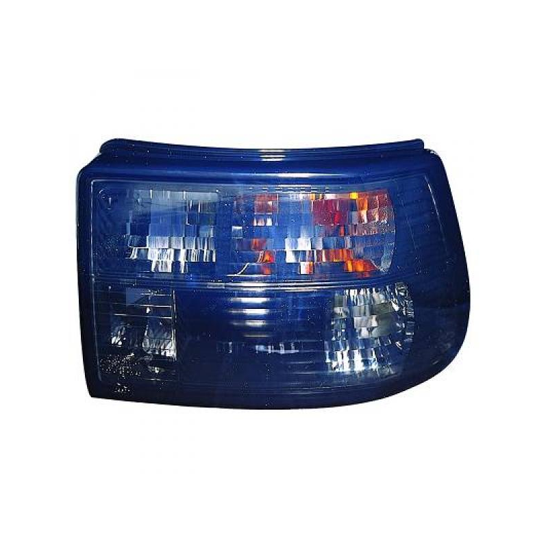 Feux arrière design noir Opel Astra