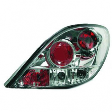 Feux arrière design chrome côté Peugeot 207 Feux arrière design chrome côté Peugeot 207
