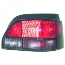 Feu Arrière Droit Renault Clio