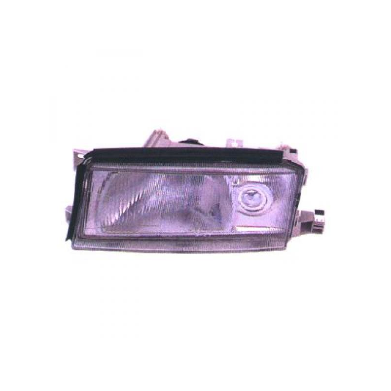 SCHEINWERFER LI.  OCTAVIA,