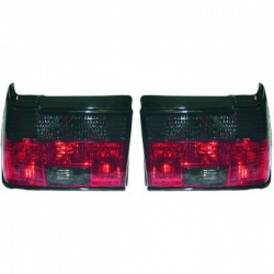 Feux arrière design rouge/noir Volkswagen Jetta