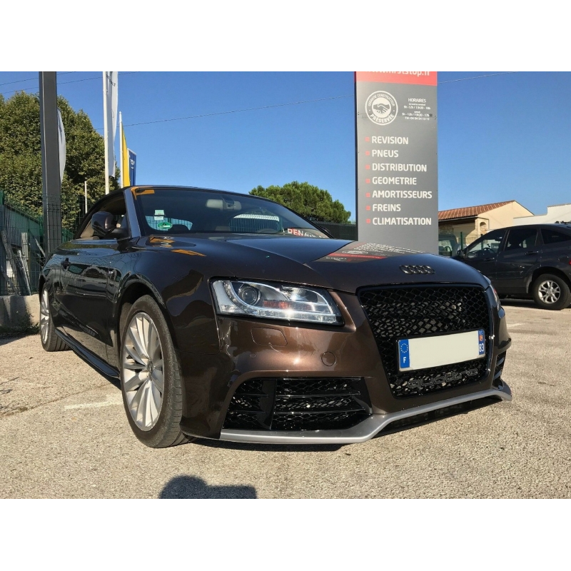 Front Grille suitable for AUDI A5 8T (2008-2011) RS5 Design Badgeless Piano Black