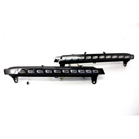 Suitable for AUDI Q7 4L (2006-2009) LED DRL Daytime Running Lights +Turning Lights OEM Facelift Design Suitable for AUDI Q7 4L (2006-2009) LED DRL Daytime Running Lights +Turning Lights OEM Facelift Design
