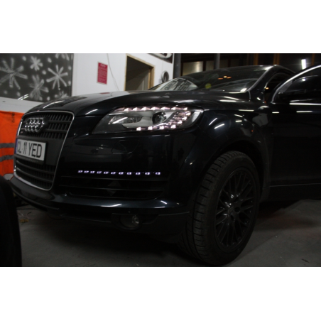 Suitable for AUDI Q7 4L (2006-2009) LED DRL Daytime Running Lights +Turning Lights OEM Facelift Design Suitable for AUDI Q7 4L (2006-2009) LED DRL Daytime Running Lights +Turning Lights OEM Facelift Design