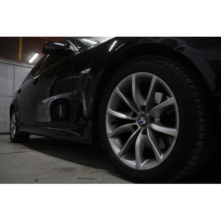 Side Skirts suitable for BMW E60 E61 5series 03-11 LCI/Non LCI M-Technik Side Skirts suitable for BMW E60 E61 5series 03-11 LCI/Non LCI M-Technik