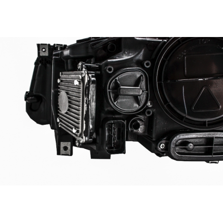 Suitable for BMW 5 Series F10 F11 LCI (2014-2017) Full LED Angel Eyes Headlights Suitable for BMW 5 Series F10 F11 LCI (2014-2017) Full LED Angel Eyes Headlights