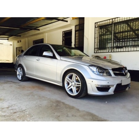 Suitable for MERCEDES W204 C-class Facelift 2011-2014 C63 AMG Design Complete Conversion Retrofit Body Kit Suitable for MERCEDES W204 C-class Facelift 2011-2014 C63 AMG Design Complete Conversion Retrofit Body Kit