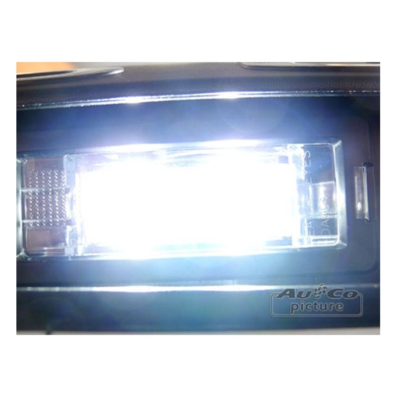 Feu de plaque à LED Dacia Duster