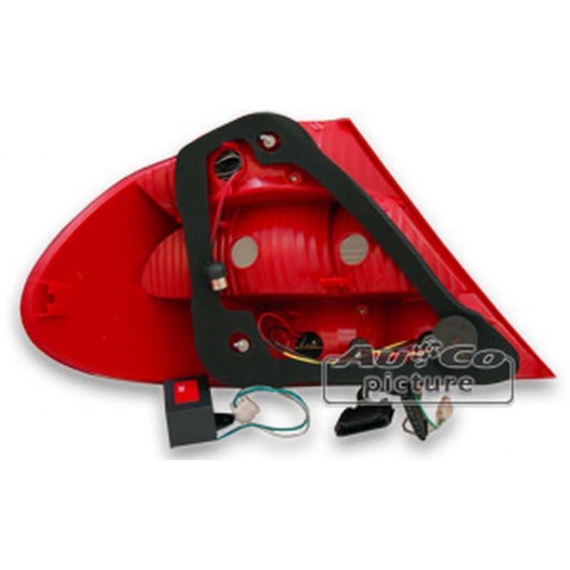 Pilotos traseros LED de AuCo pour MB CLK (W209) Pilotos traseros LED de AuCo pour MB CLK (W209)