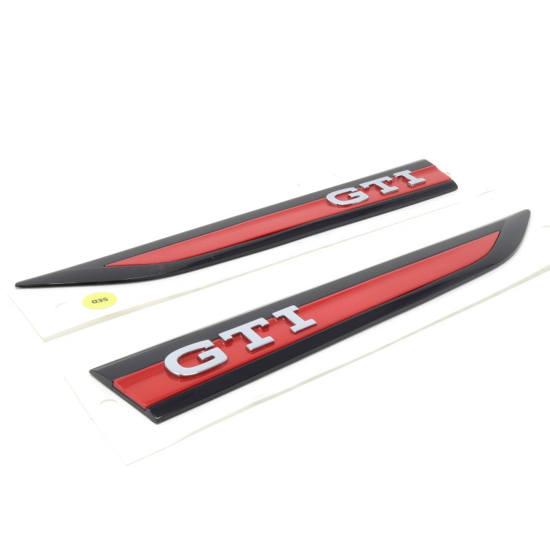 Emblèmes latéral VW Golf 8 GTI chrome noir et rouge 5H0853688JSP / 5H0853688AJSP Emblèmes latéral VW Golf 8 GTI chrome noir et rouge 5H0853688JSP / 5H0853688AJSP