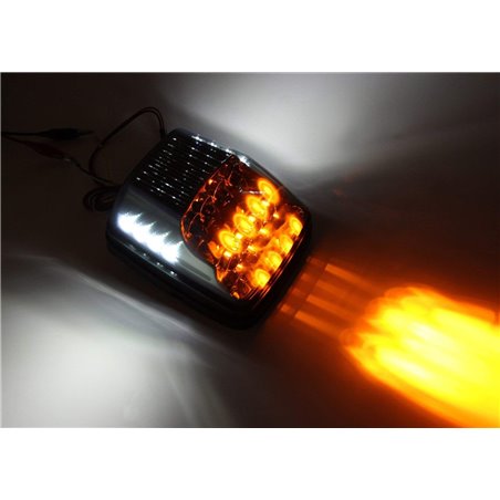 Clignotants répétiteurs LED dynamique pour MERCEDES-BENZ G-CLASS (W463) Clignotants répétiteurs LED dynamique pour MERCEDES-BENZ G-CLASS (W463)