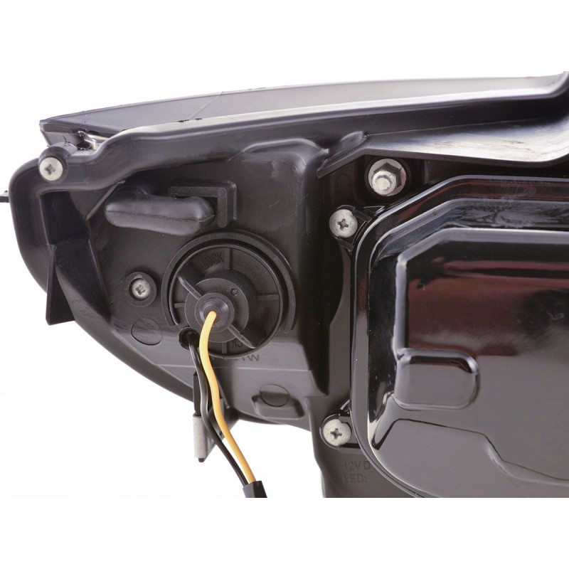 Phares Xenon Daylight LED feux de jour BMW Série 3 E92 / E93 06-10 noir