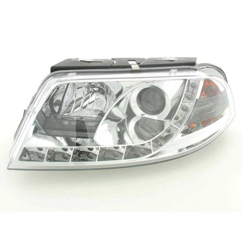 Phares Daylight d'occasion VW Passat (type 3BG) 00-05 chrome