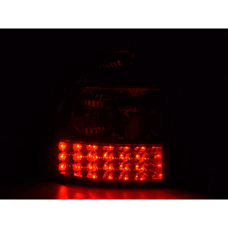 Kit feux arrières à LED Audi A4 Avant type 8E 01-02 clair / rouge