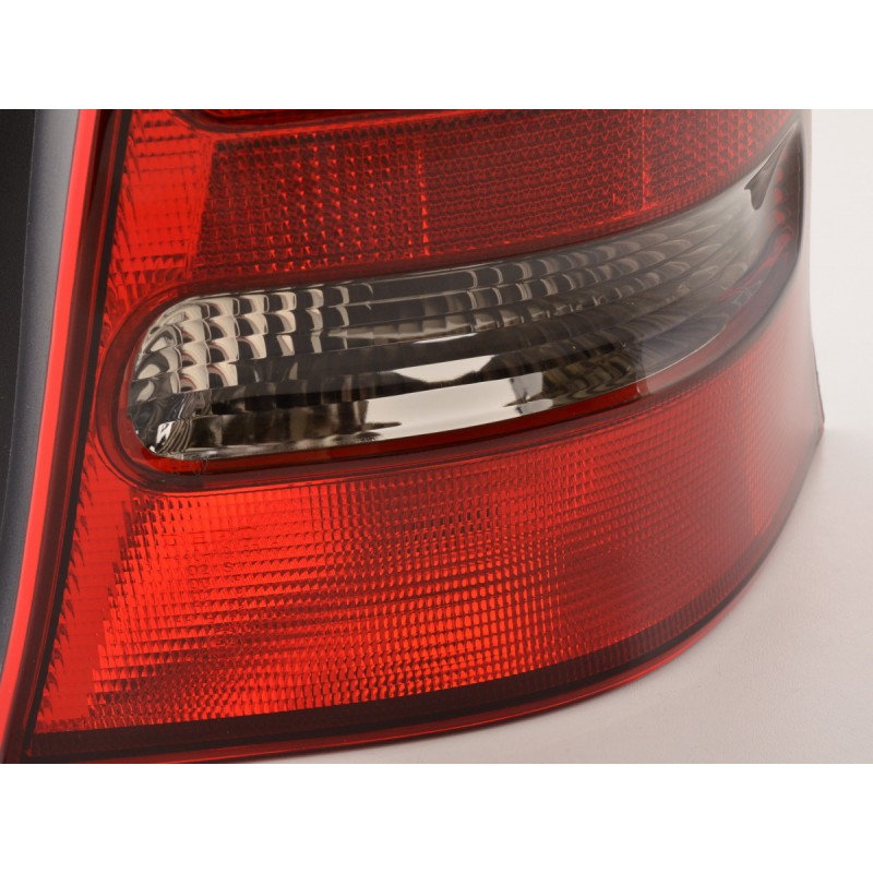 Pièces d'usure feu arrière droit Mercedes-Benz Classe A (168) 02