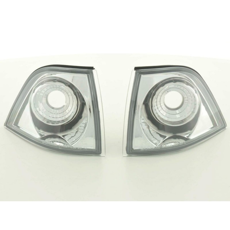 Jeu de clignotants avant BMW Série 3 coupé / cabriolet type E36 91-98 chromé Jeu de clignotants avant BMW Série 3 coupé / cabriolet type E36 91-98 chromé
